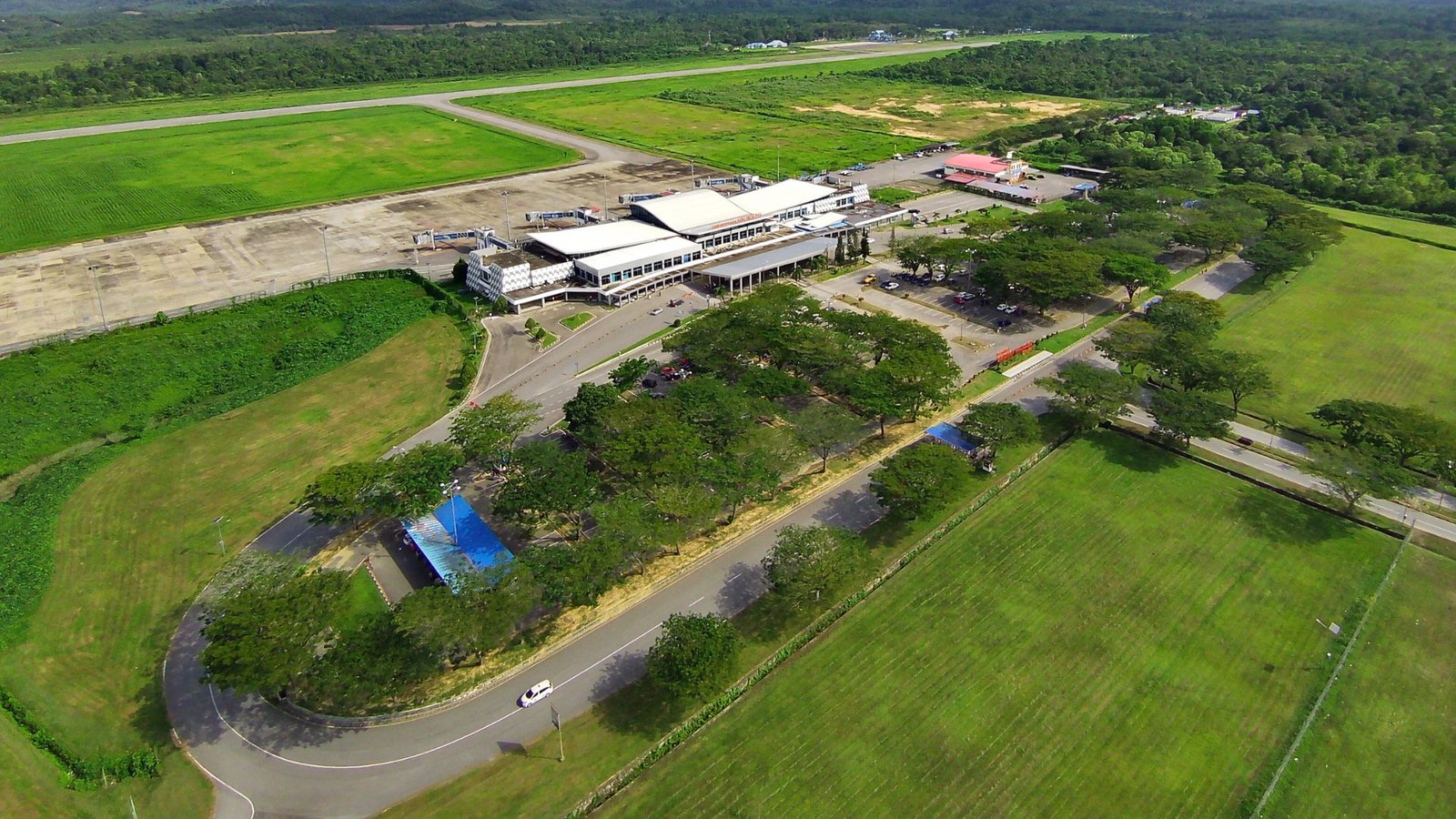 bandara-haluoleo